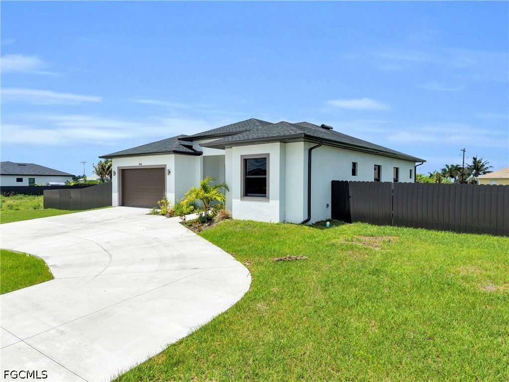 914 Chiquita Boulevard N Cape Coral FL 33993 2026024210 image2