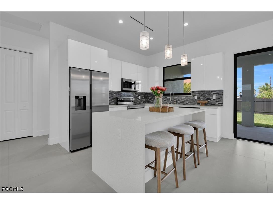 914 Chiquita Boulevard N Cape Coral FL 33993 2026024210 image23
