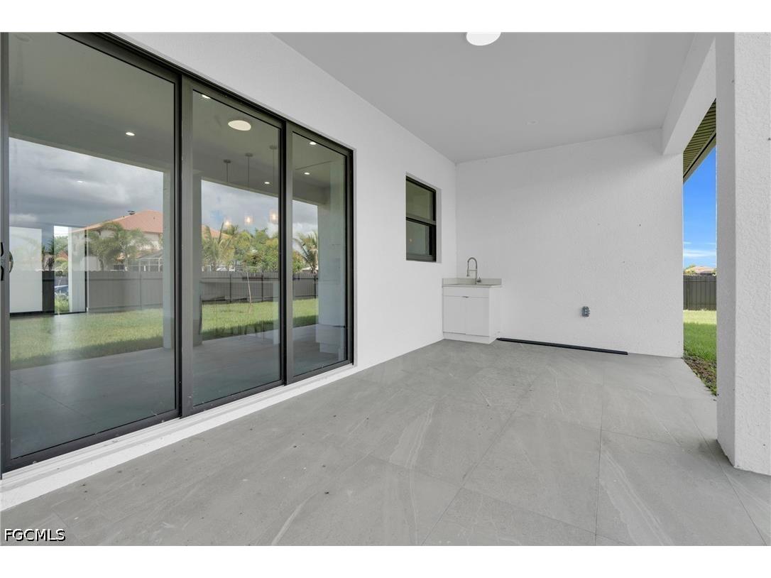914 Chiquita Boulevard N Cape Coral FL 33993 2026024210 image34