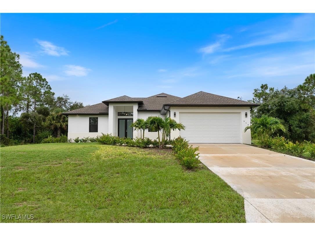 914 Clayton Avenue Lehigh Acres FL 33972 224071992 image1