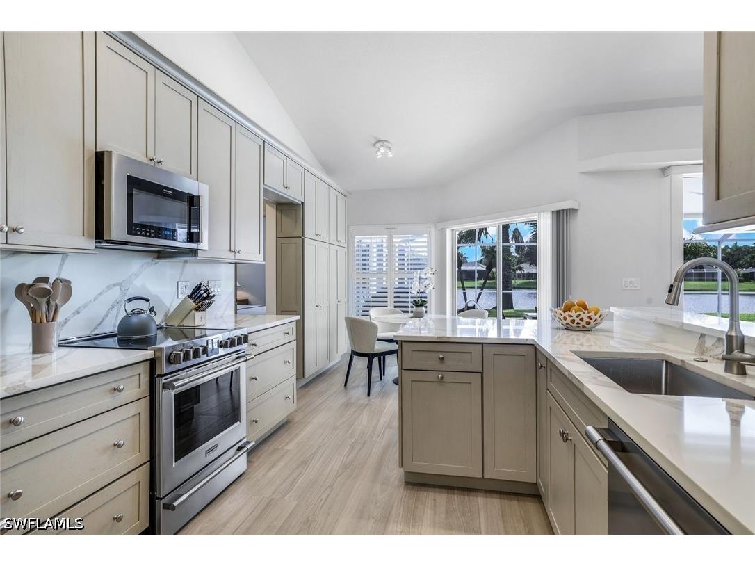 914 Marble Drive Naples FL 34104 226021936 image10