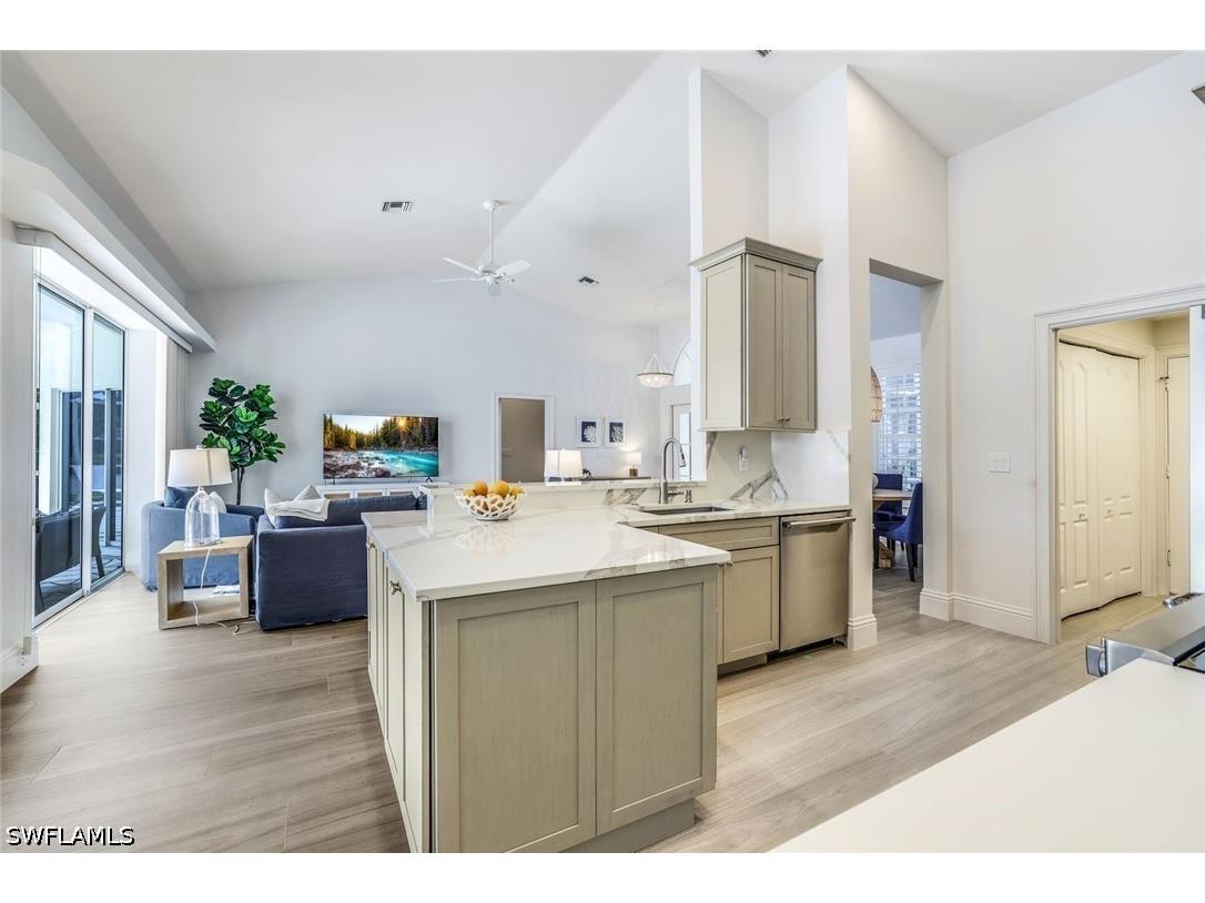 914 Marble Drive Naples FL 34104 226021936 image8