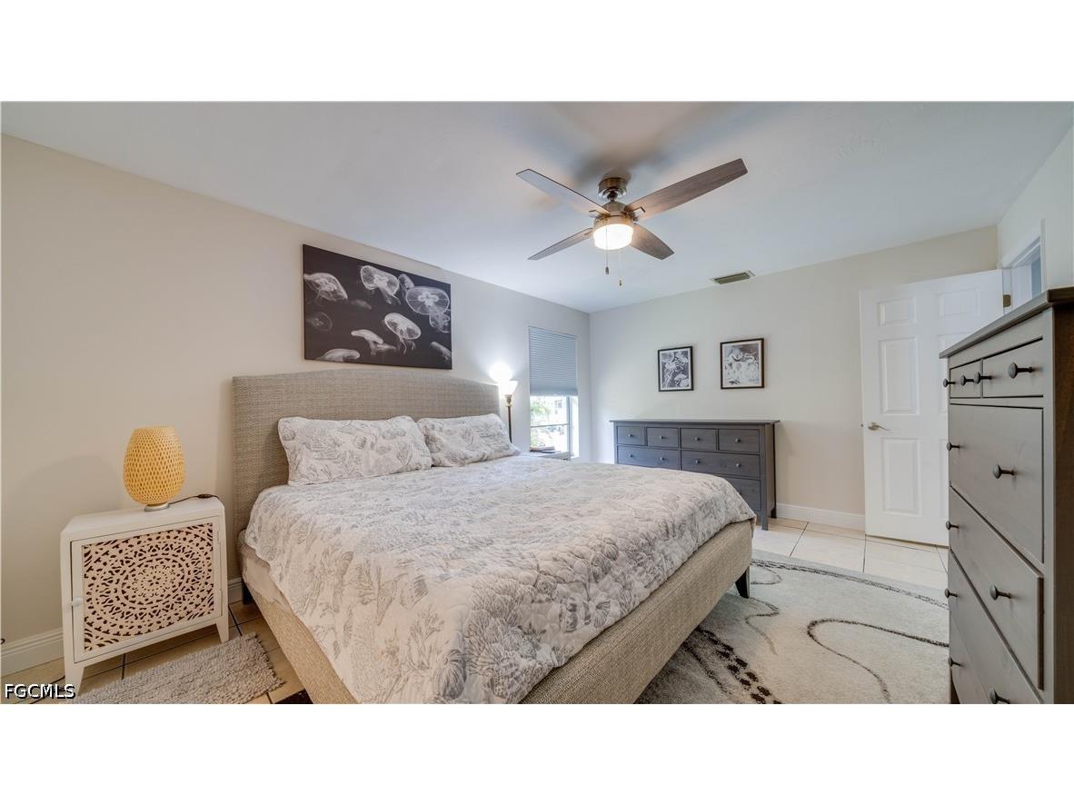 914 SE 28th Terrace Cape Coral FL 33904 2026021809 image18