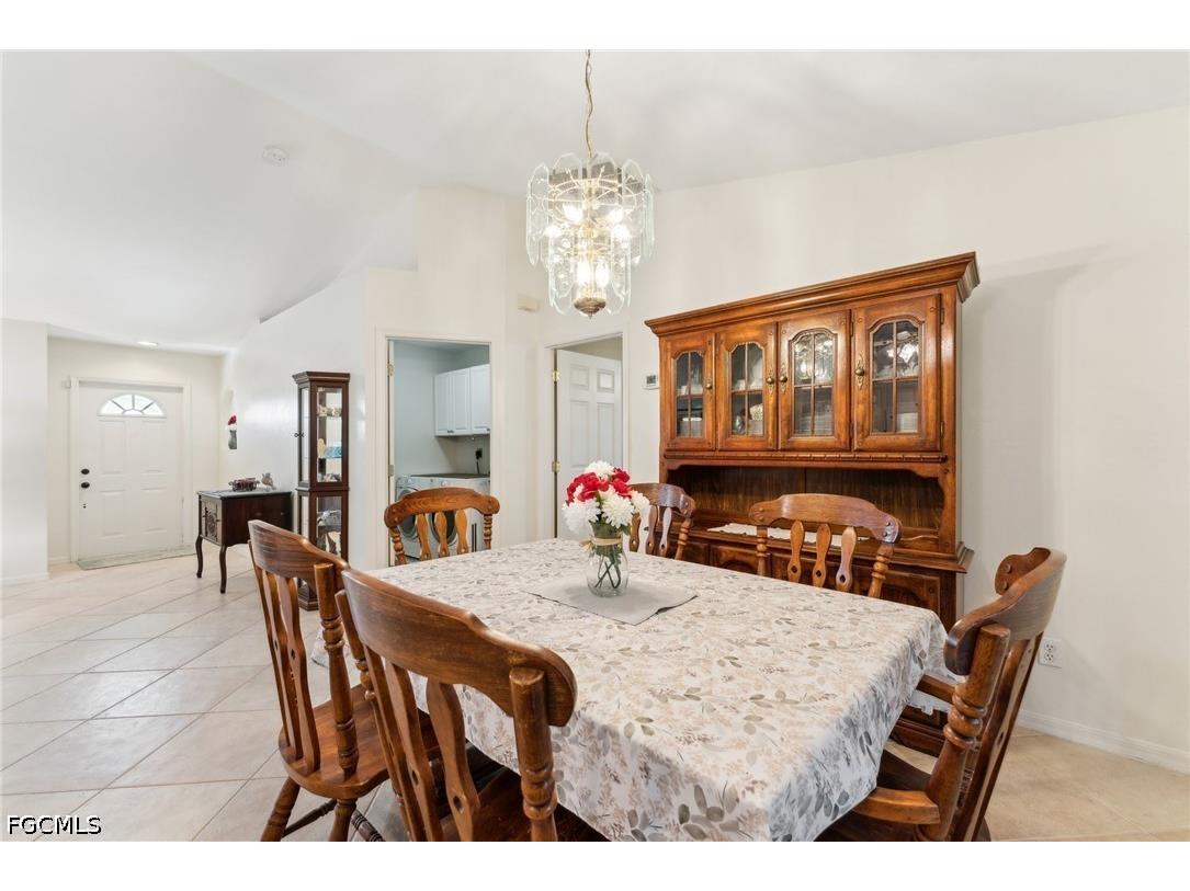 914 SW 3rd Avenue Cape Coral FL 33991 2026019540 image11