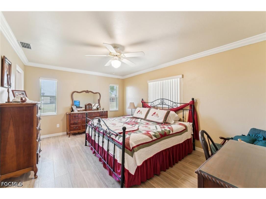 914 SW 3rd Avenue Cape Coral FL 33991 2026019540 image16