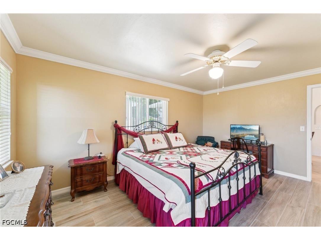 914 SW 3rd Avenue Cape Coral FL 33991 2026019540 image17