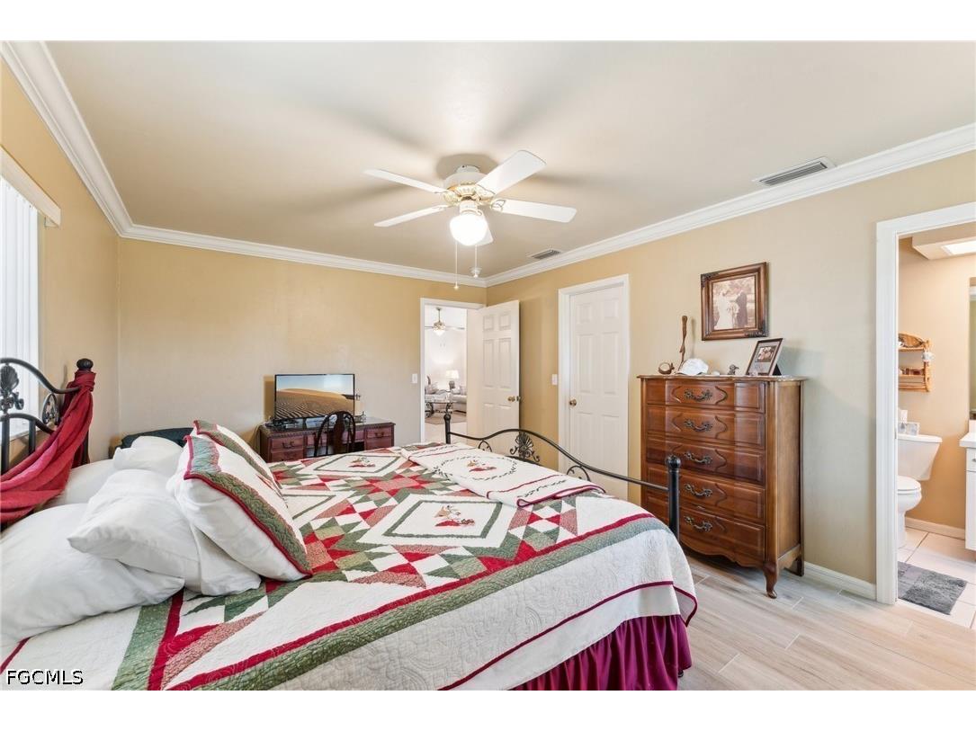 914 SW 3rd Avenue Cape Coral FL 33991 2026019540 image18
