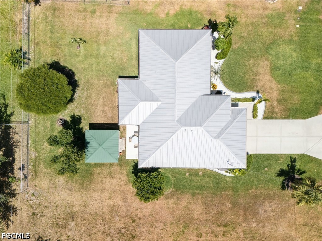 914 SW 3rd Avenue Cape Coral FL 33991 2026019540 image35
