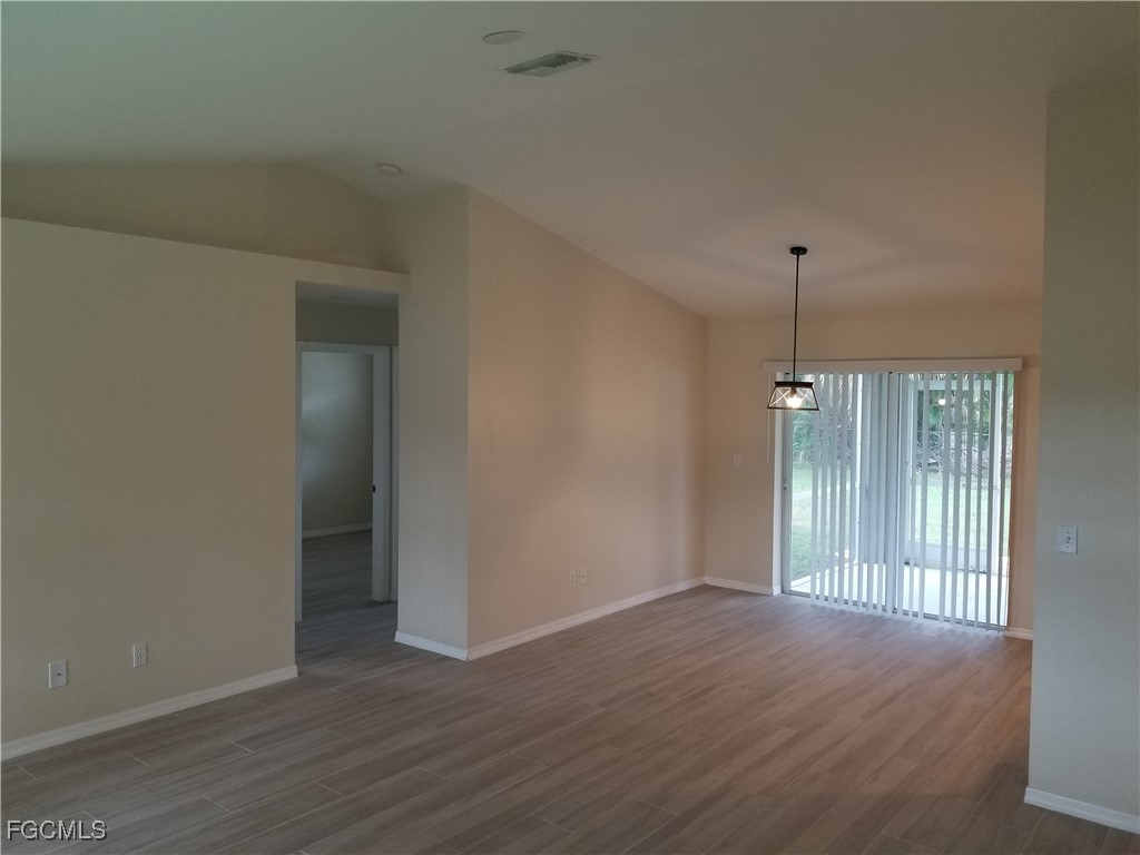 914 Santa Barbara Boulevard Cape Coral FL 33991 2025015806 image7