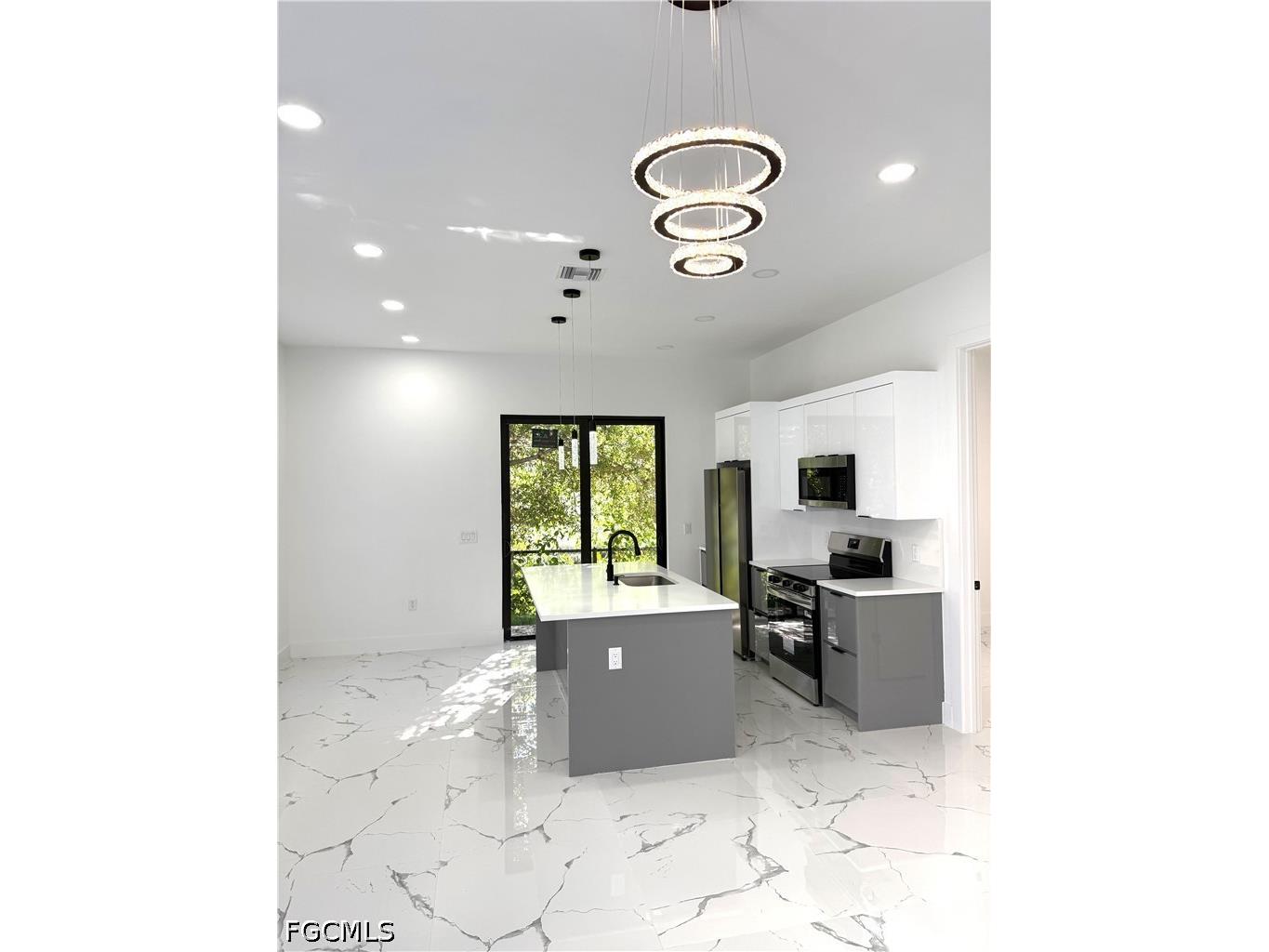914 Sunrise Boulevard Lehigh Acres FL 33974 2026014688 image10