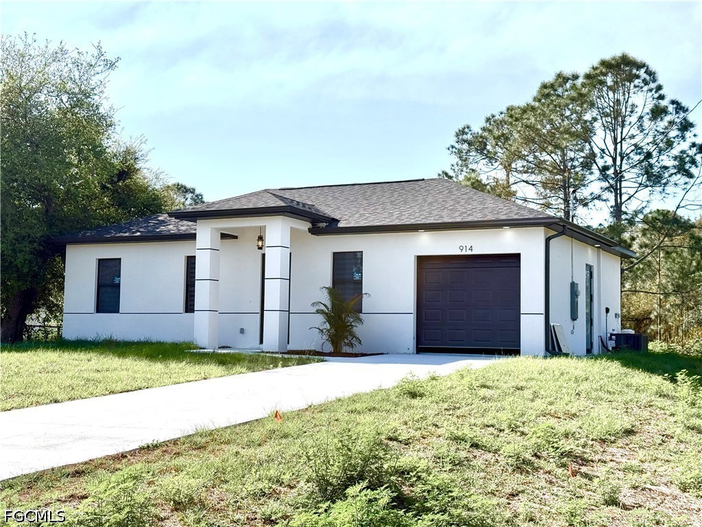 914 Sunrise Boulevard Lehigh Acres FL 33974 2026014688 image2