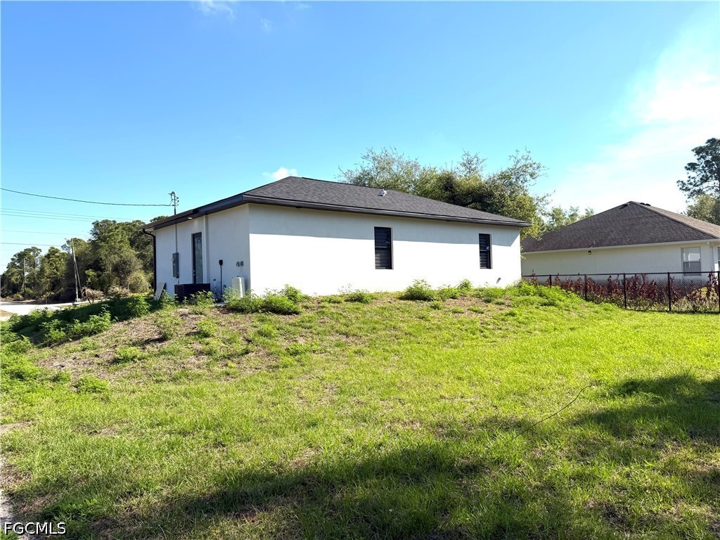 914 Sunrise Boulevard Lehigh Acres FL 33974 2026014688 image4