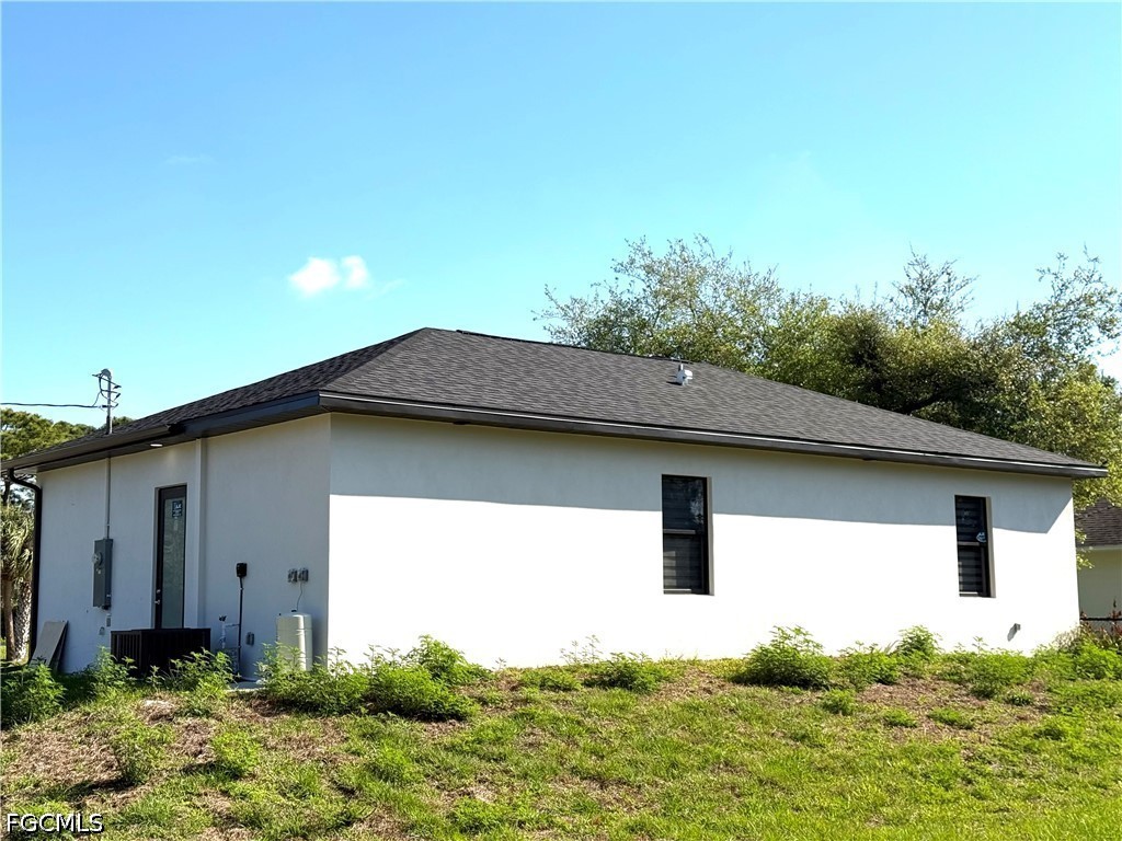 914 Sunrise Boulevard Lehigh Acres FL 33974 2026014688 image5