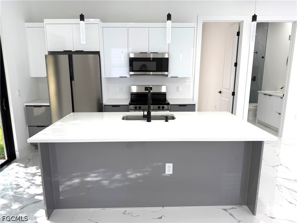 914 Sunrise Boulevard Lehigh Acres FL 33974 2026014688 image8
