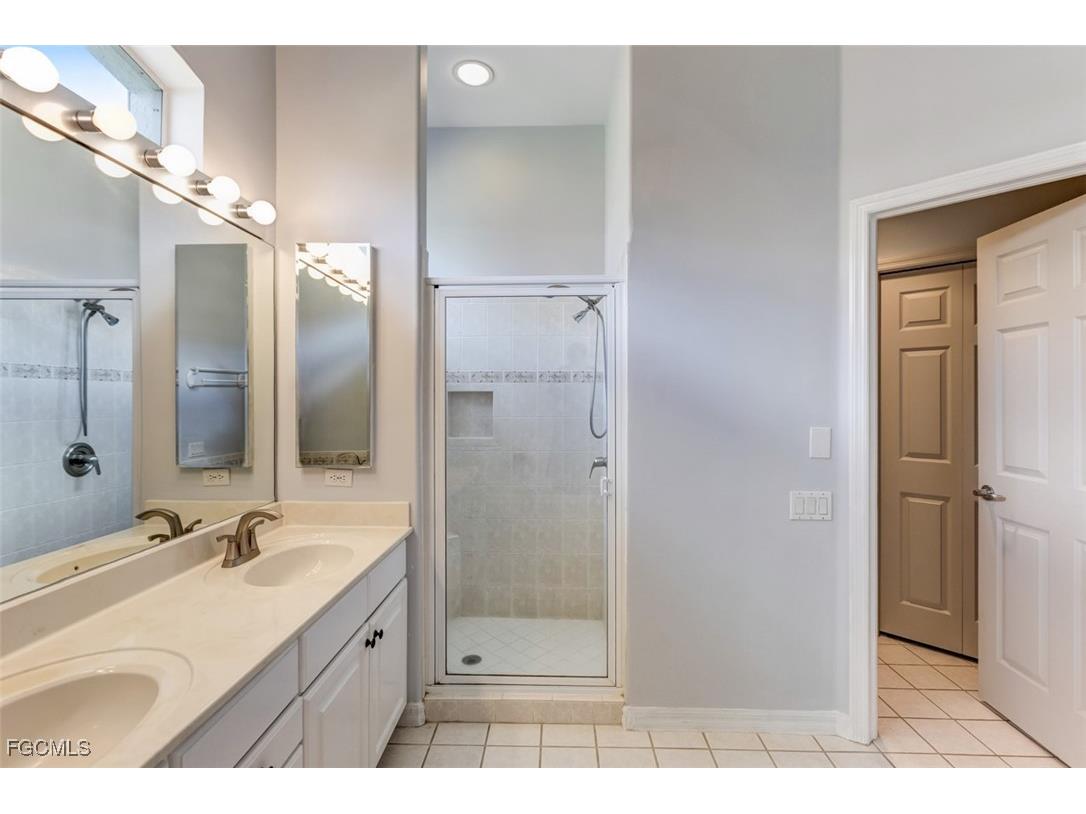 9141 Garden Pointe Fort Myers FL 33908 2025011952 image21