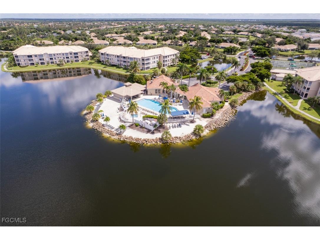 9141 Garden Pointe Fort Myers FL 33908 2025011952 image36