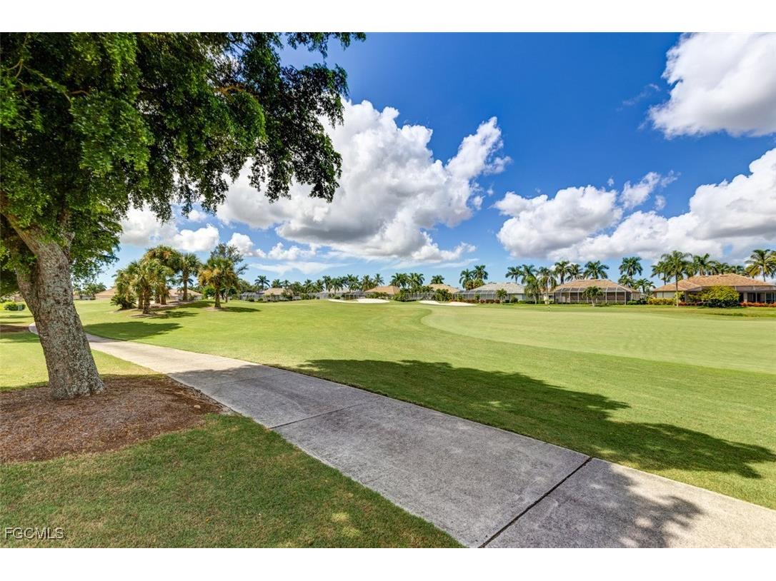 9141 Garden Pointe Fort Myers FL 33908 2025011952 image7