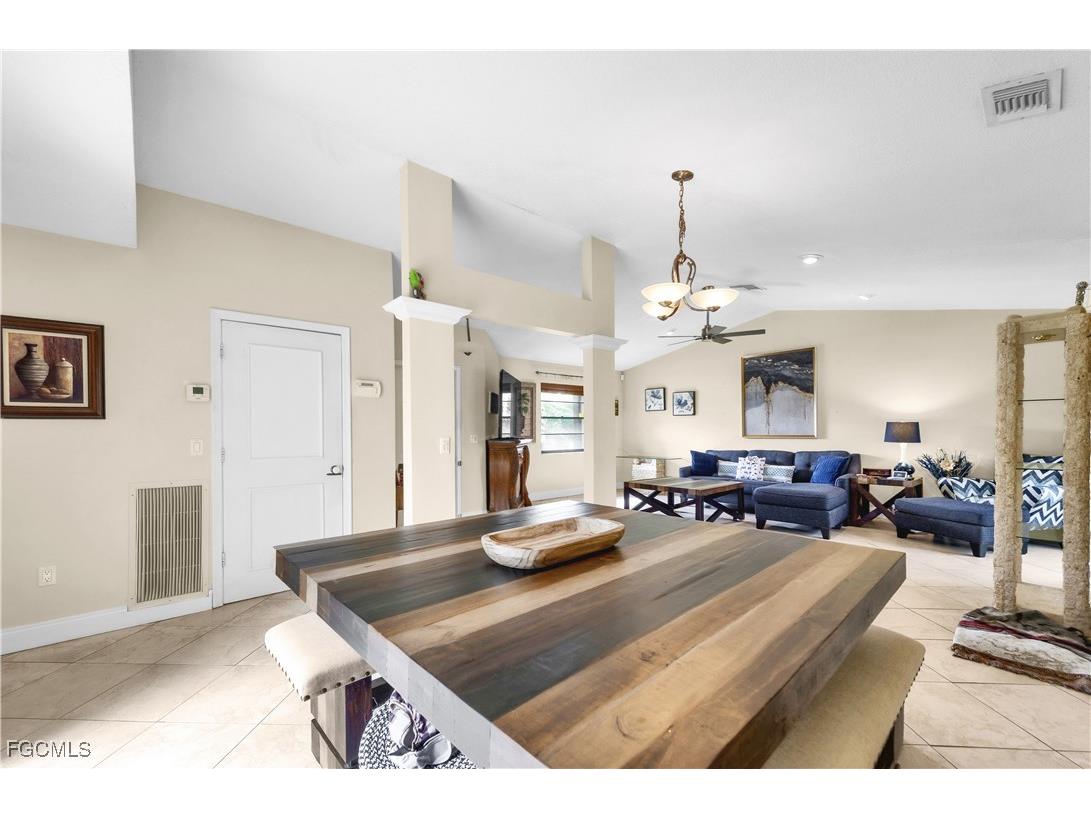 9141 SW 22nd Street #F Boca Raton FL 33428 2025025811 image5