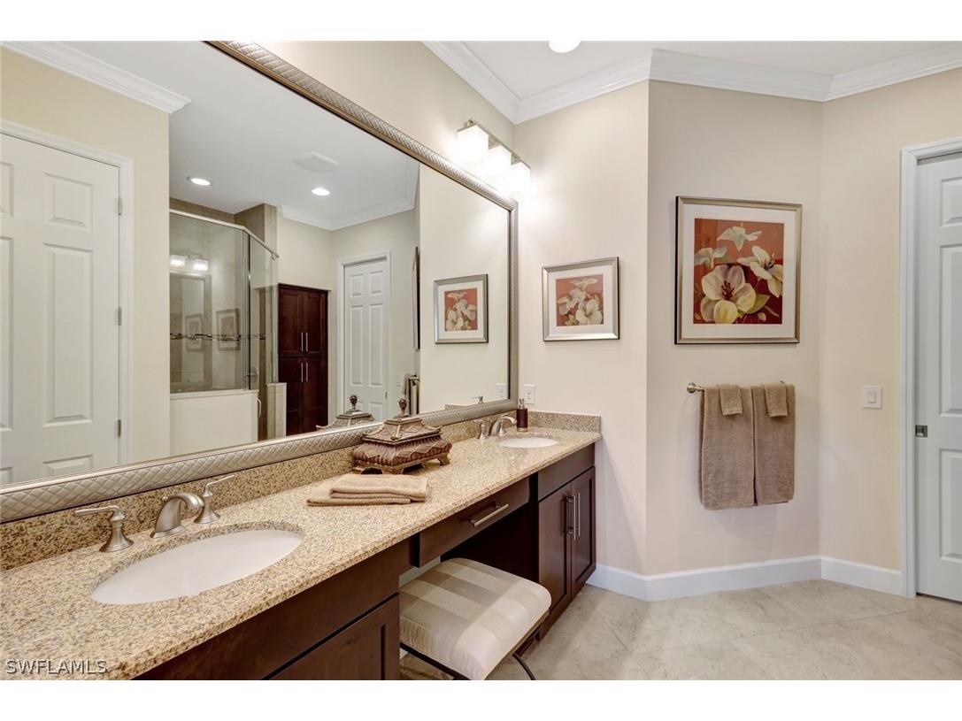 9142 Isla Bella Circle Bonita Springs FL 34135 226006186 image20