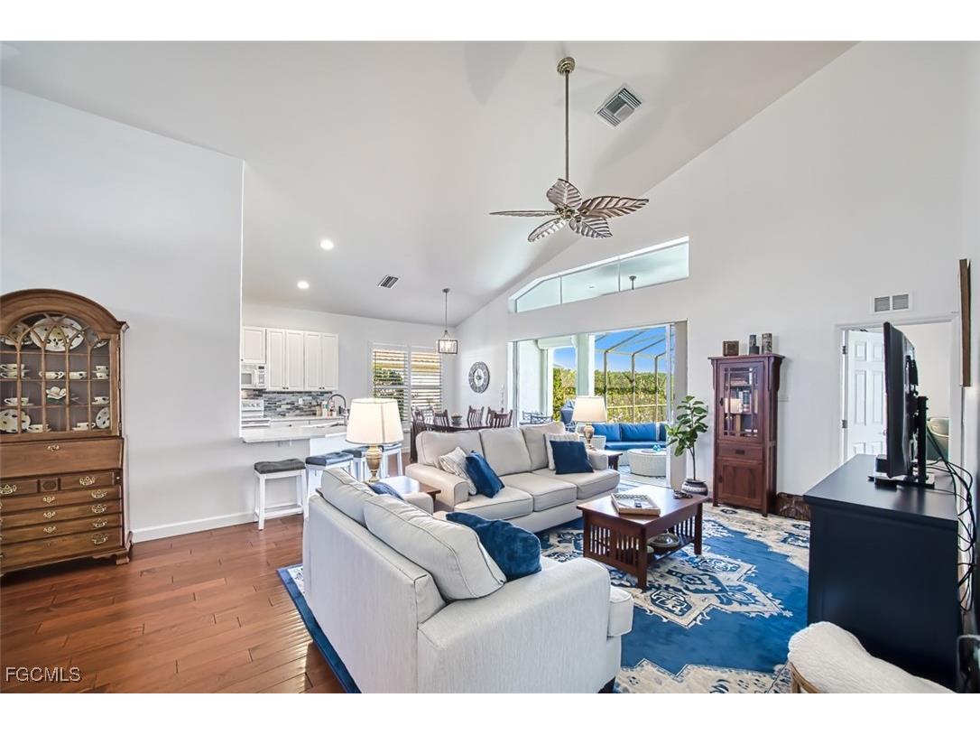 9143 Shadow Glen Way Fort Myers FL 33913 2025014003 image14