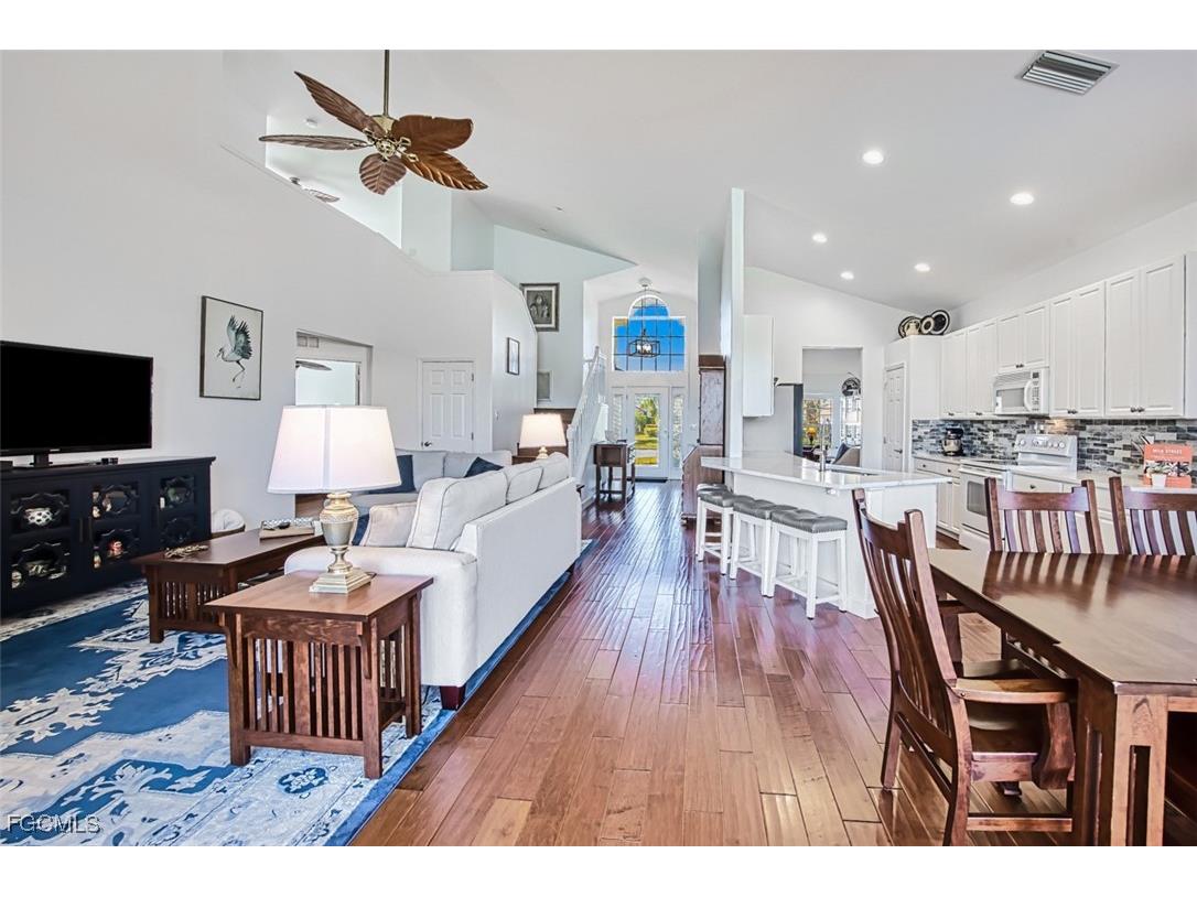 9143 Shadow Glen Way Fort Myers FL 33913 2025014003 image15