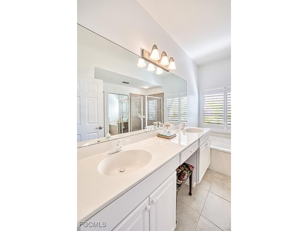 9143 Shadow Glen Way Fort Myers FL 33913 2025014003 image29