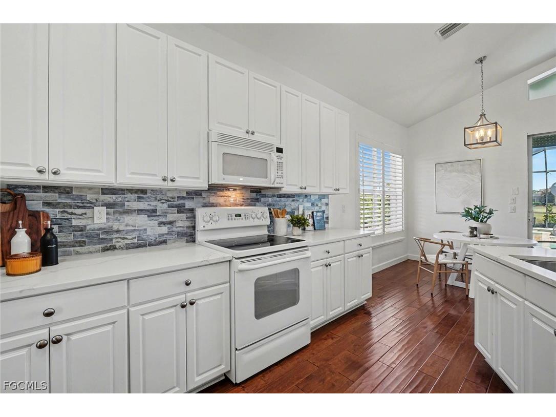 9143 Shadow Glen Way Fort Myers FL 33913 2026007871 image11