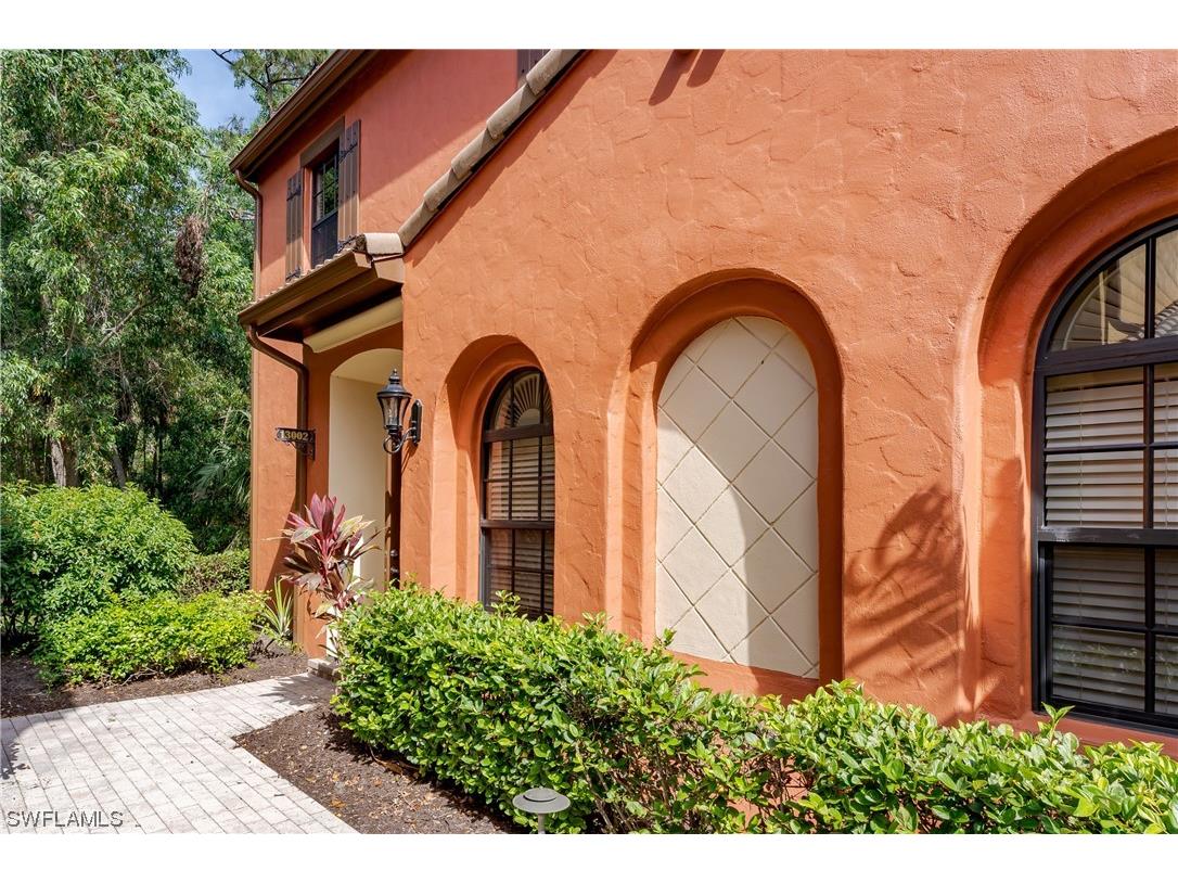 9145 Chula Vista Street #13002 Naples FL 34113 223025698 image1
