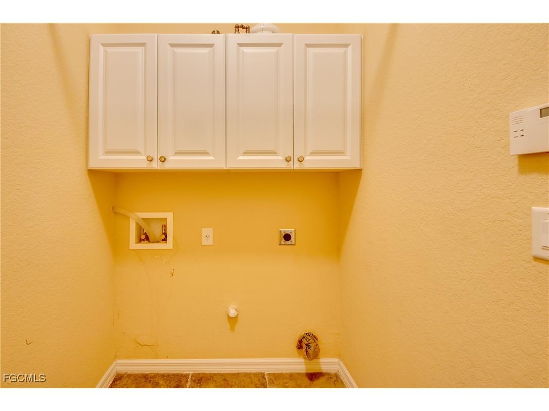 9145 Leatherwood Loop Lehigh Acres FL 33936 2025023538 image32