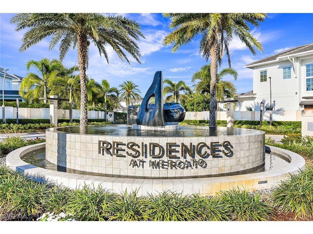 9145 Mercato Way Naples FL 34108 223020490 image1