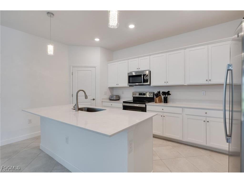 9146 Leatherwood Loop Lehigh Acres FL 33936 2025022831 image10