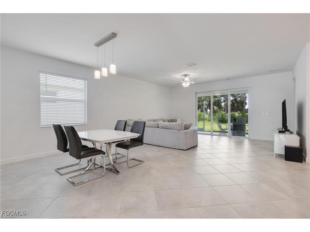 9146 Leatherwood Loop Lehigh Acres FL 33936 2025022831 image12