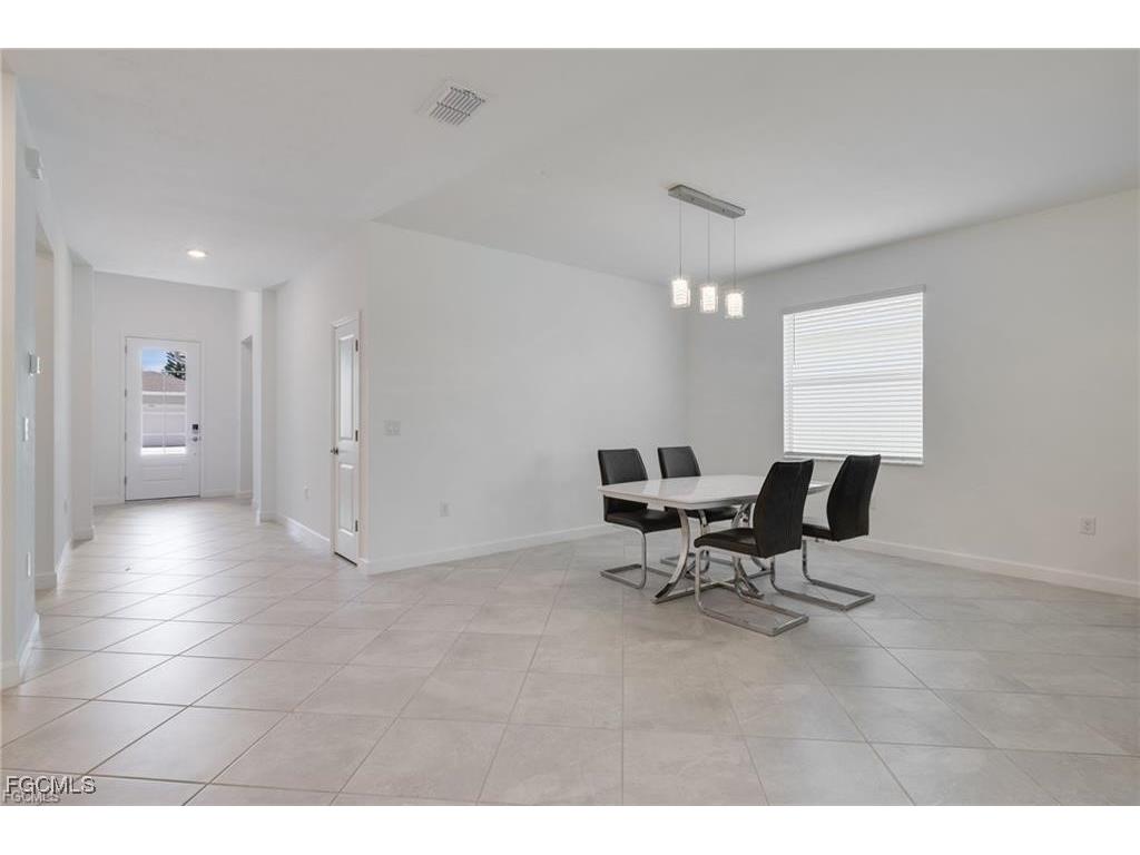 9146 Leatherwood Loop Lehigh Acres FL 33936 2025022831 image13