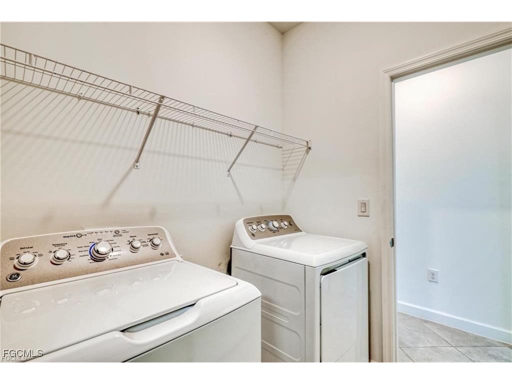 9146 Leatherwood Loop Lehigh Acres FL 33936 2025022831 image37