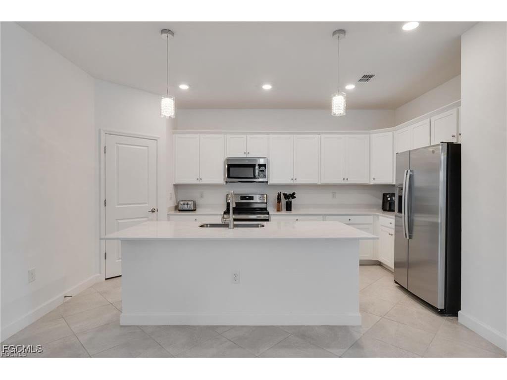 9146 Leatherwood Loop Lehigh Acres FL 33936 2025022831 image9