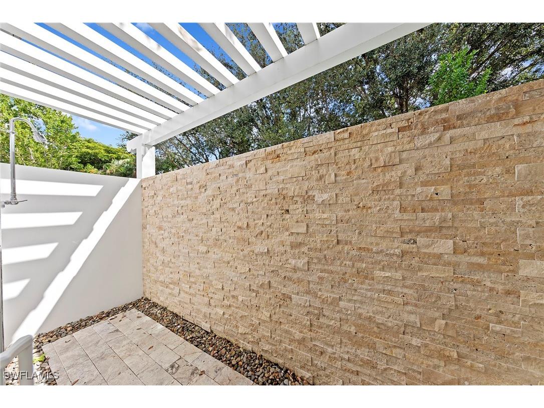 9149 Mercato Way Naples FL 34108 225077345 image18