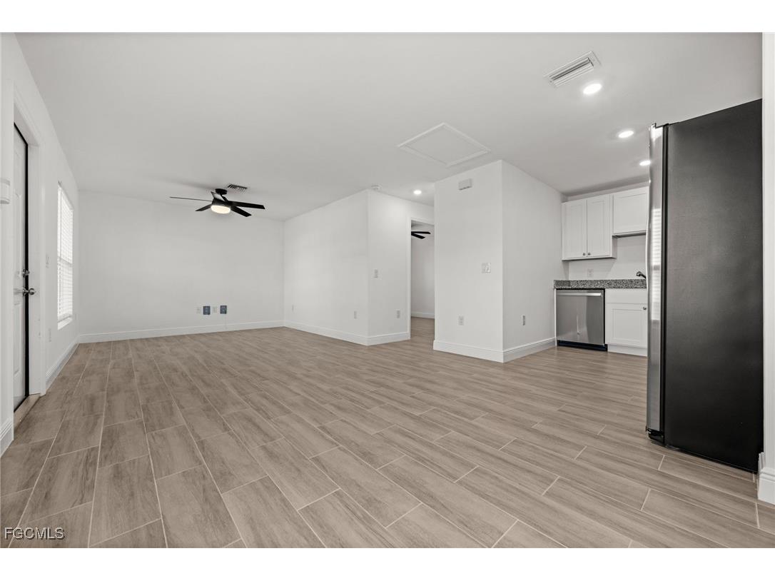 915-917 Graystone Avenue Lehigh Acres FL 33974 2025024589 image11