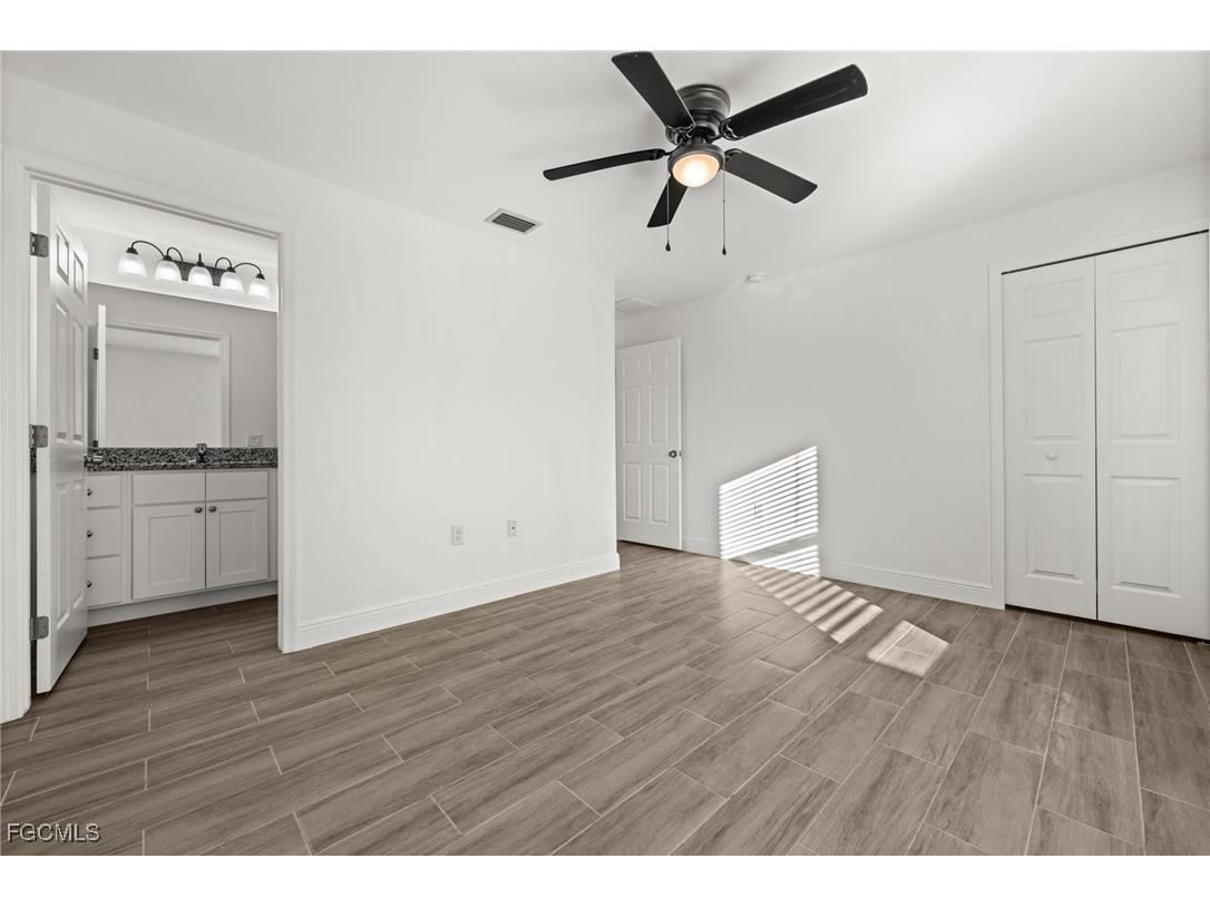 915-917 Graystone Avenue Lehigh Acres FL 33974 2025024589 image12