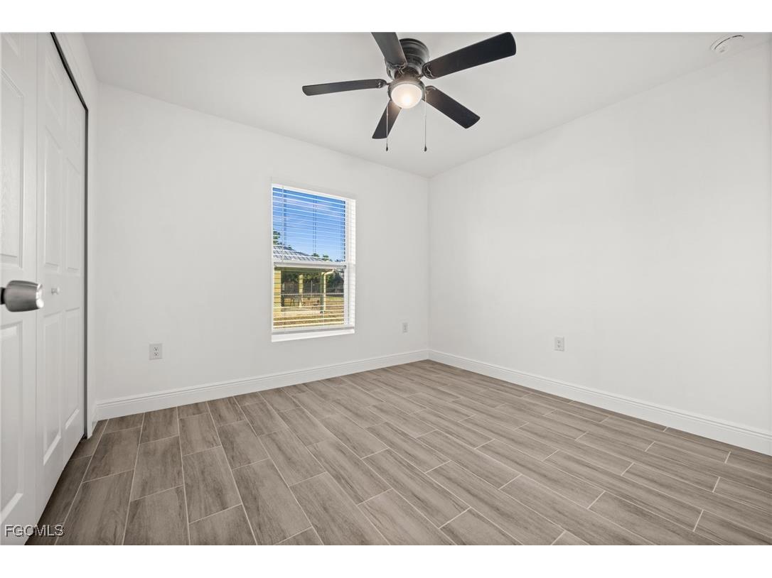 915-917 Graystone Avenue Lehigh Acres FL 33974 2025024589 image13