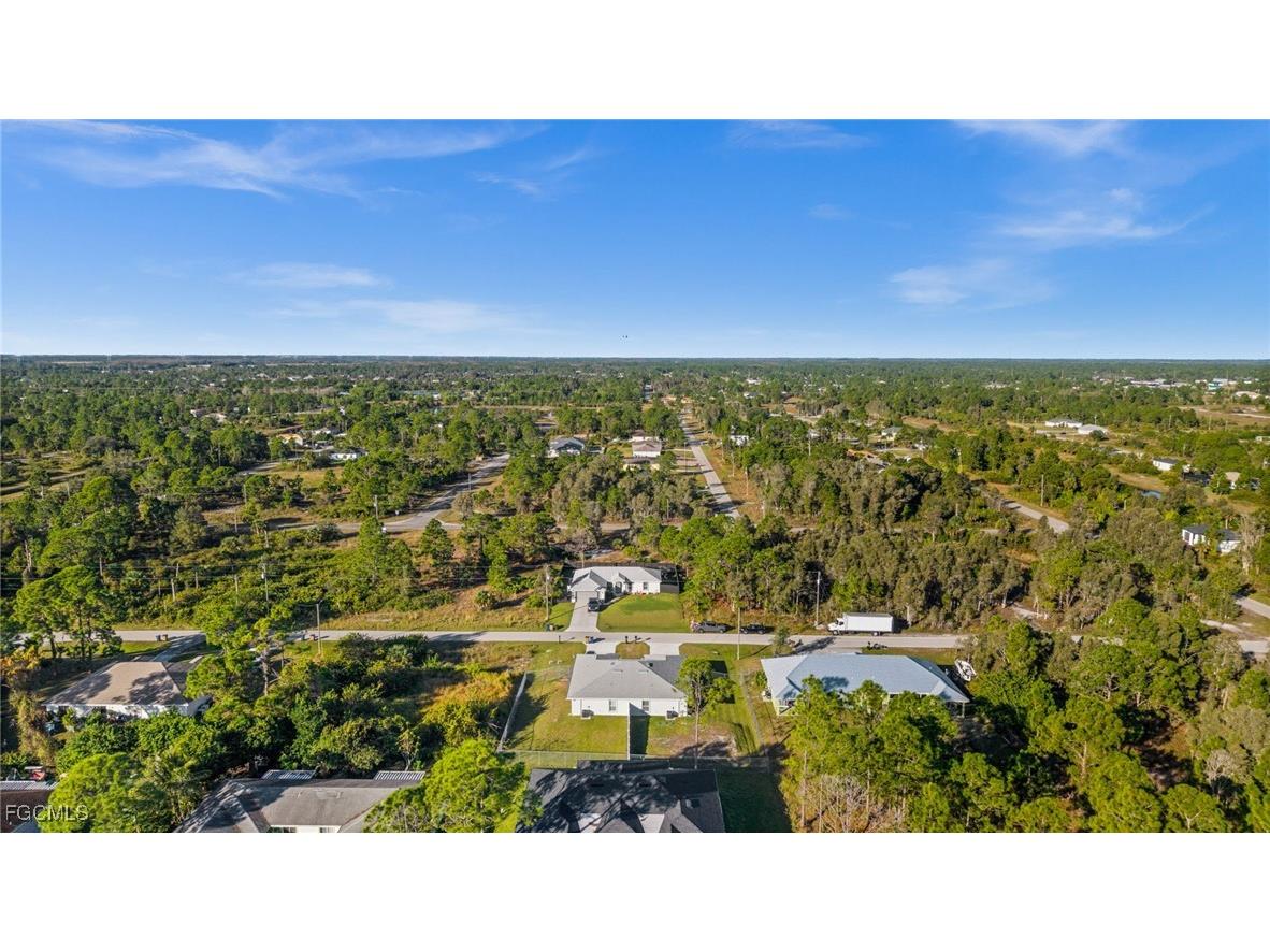 915-917 Graystone Avenue Lehigh Acres FL 33974 2025024589 image27