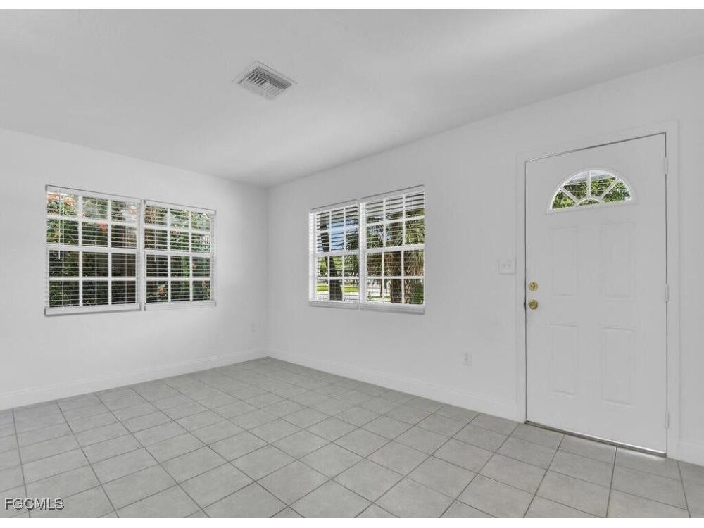 915 Alderman Street Fort Myers FL 33916 2025022365 image16