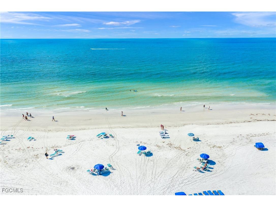 915 Beach Road #215 Sarasota FL 34242 2025005939 image36