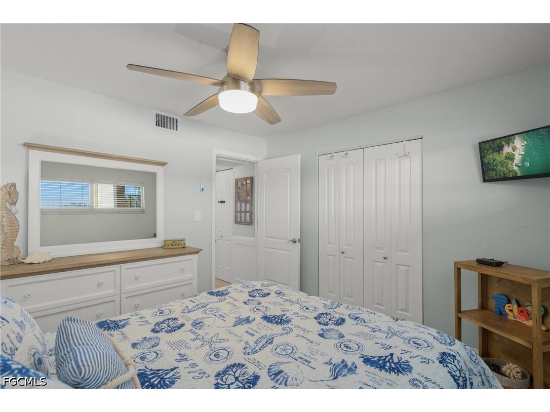 915 Beach Road #215 Sarasota FL 34242 2026015975 image26