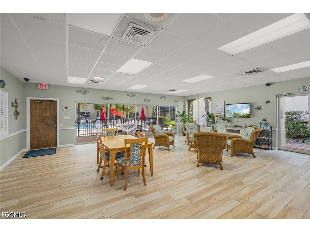 915 Beach Road #215 Sarasota FL 34242 2026015975 image28