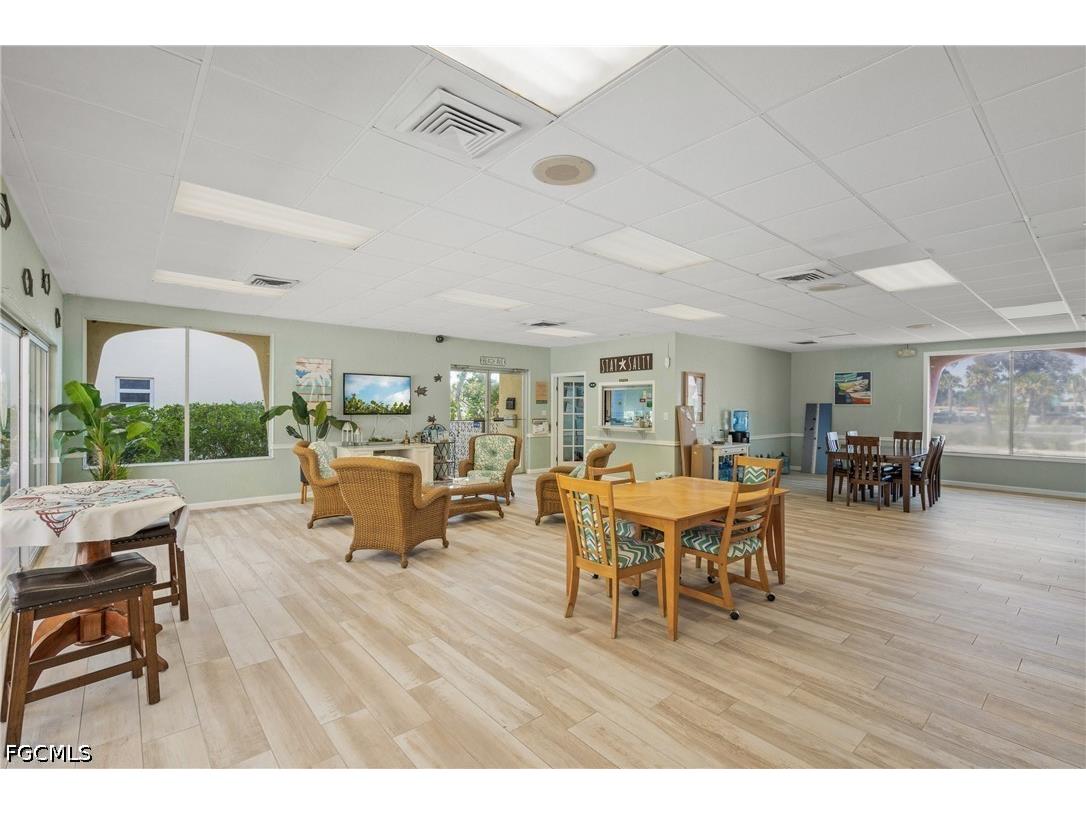 915 Beach Road #215 Sarasota FL 34242 2026015975 image29