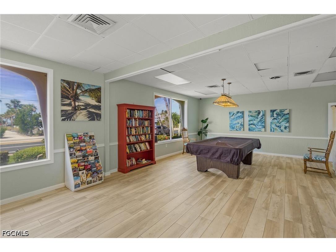 915 Beach Road #215 Sarasota FL 34242 2026015975 image33