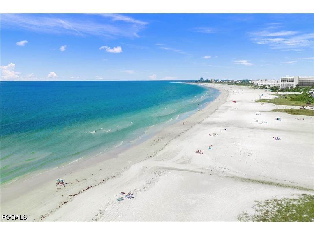 915 Beach Road #215 Sarasota FL 34242 2026015975 image35
