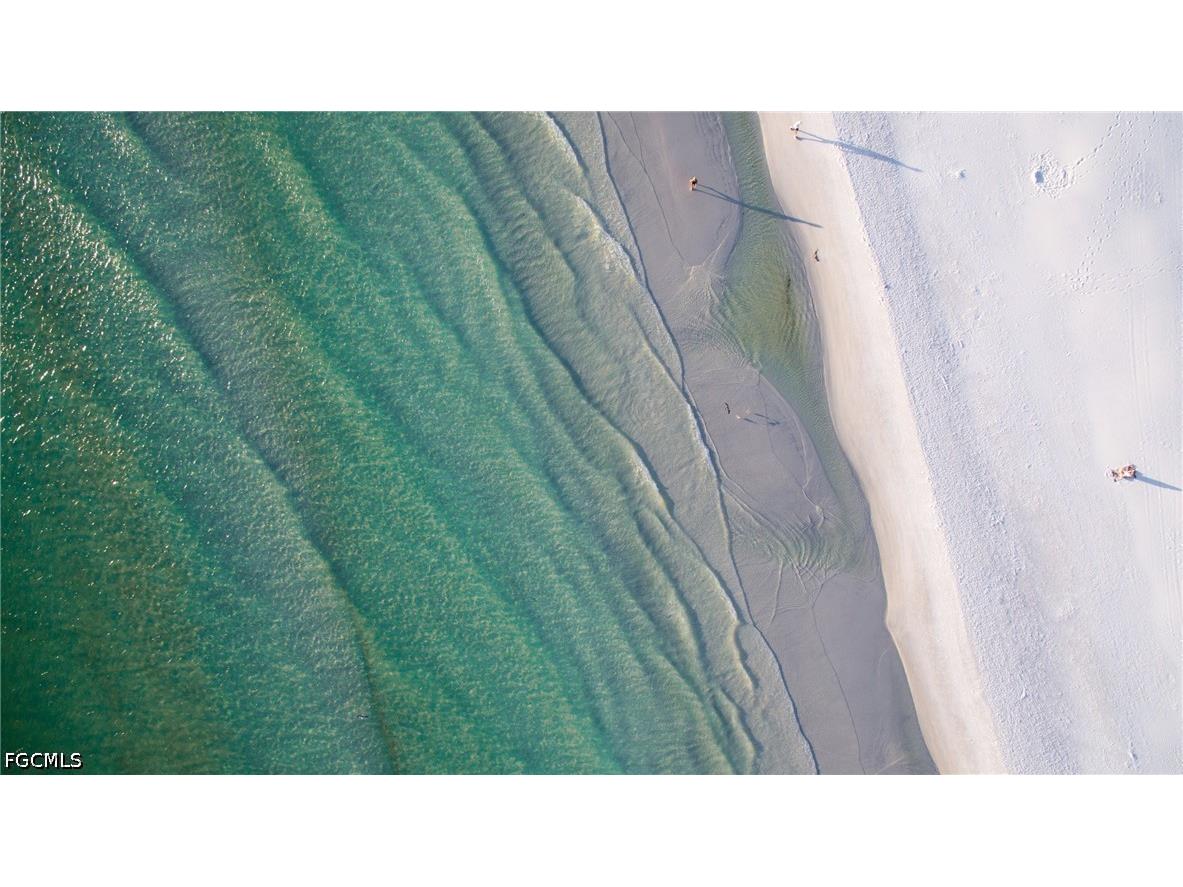 915 Beach Road #215 Sarasota FL 34242 2026015975 image42