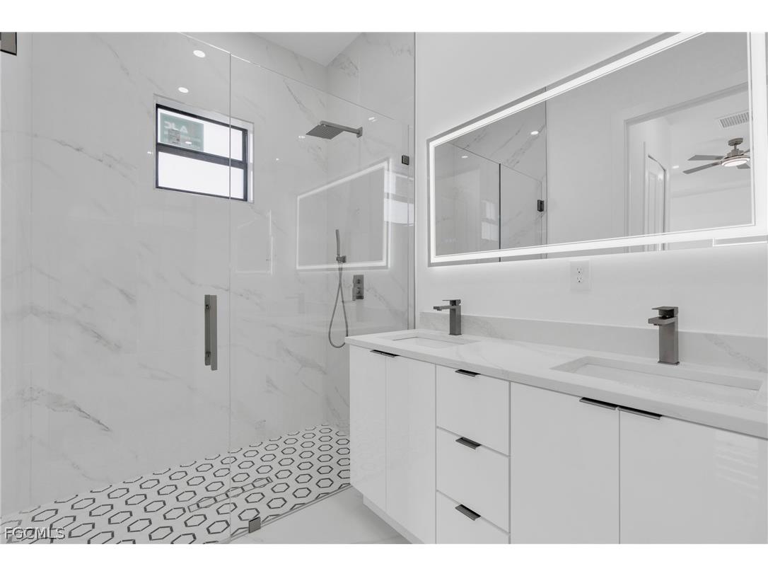 915 Cleveland Avenue Lehigh Acres FL 33972 2026010417 image25