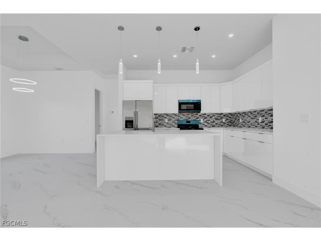 915 Cleveland Avenue Lehigh Acres FL 33972 2026010417 image29